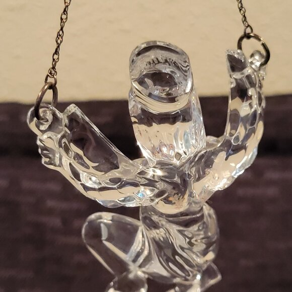 Waterford Crystal 2004 Annual Angel Christmas Ornament #128569 - Picture 9 of 10